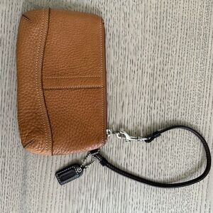 Coach Tan all Leather Wristlet